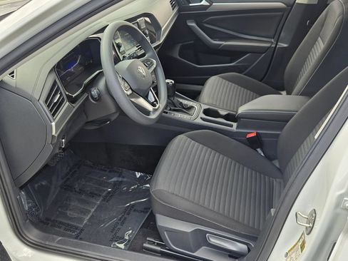 Certified 2023 Volkswagen Jetta S FWD image 10