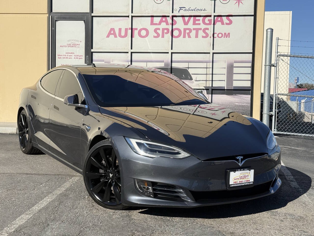 Used 2019 Tesla Model S Long Range AWD/4WD image 2