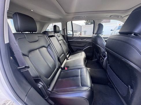 Used 2024 Jeep Grand Cherokee Limited 4xe w/ Luxury Tech Group II AWD/4WD image 21