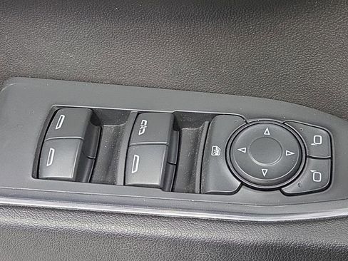 Used 2023 Chevrolet Silverado 1500 RST image 32