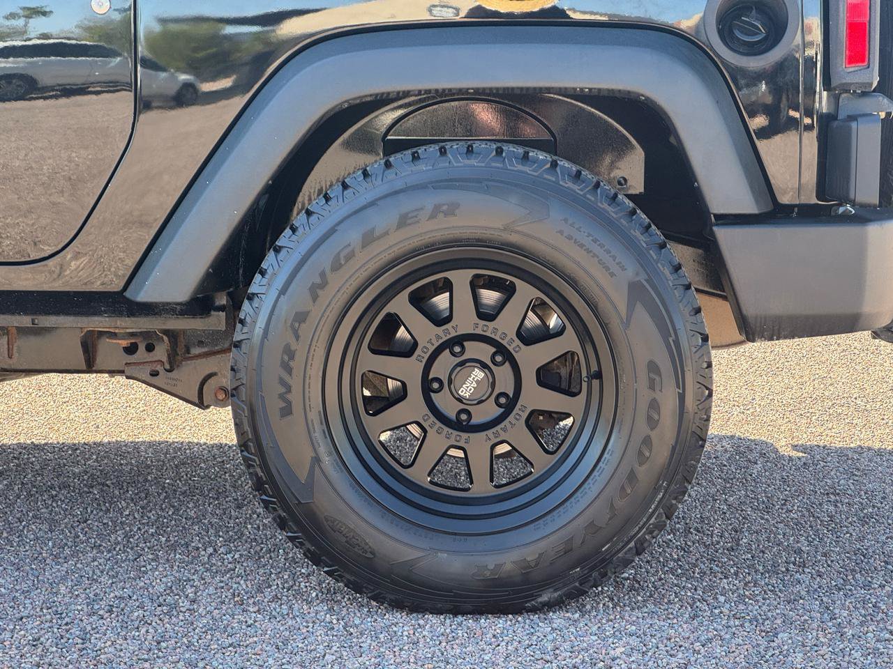 Used 2012 Jeep Wrangler Sport w/ Connectivity Group AWD/4WD image 8