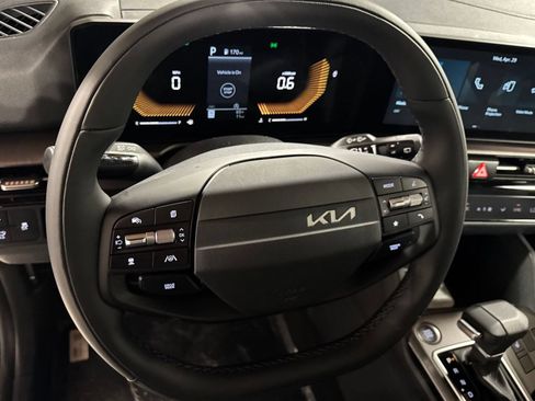 New 2026 Kia Sportage X-Line AWD/4WD image 16