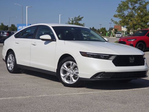 Certified 2026 Honda Accord LX image 2