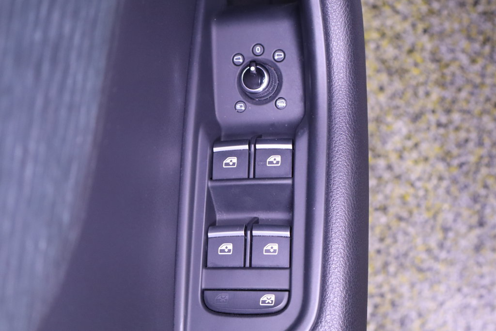 Used 2018 Audi A4 2.0T Premium Plus w/ Premium Plus Package AWD/4WD image 42