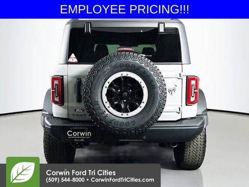 New 2026 Ford Bronco Badlands AWD/4WD image 13