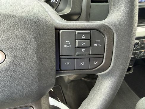 Used 2025 Ford F350 XLT AWD/4WD image 16
