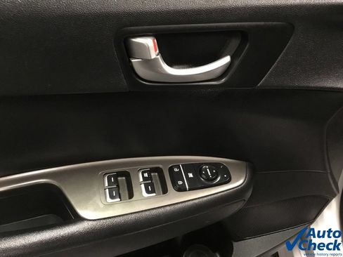 Used 2019 Kia Optima LX FWD image 20