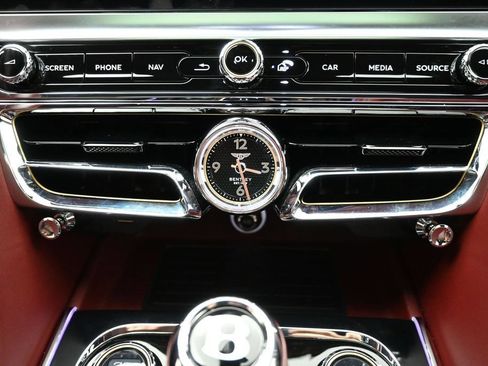 Used 2020 Bentley Flying Spur W12 AWD/4WD image 18