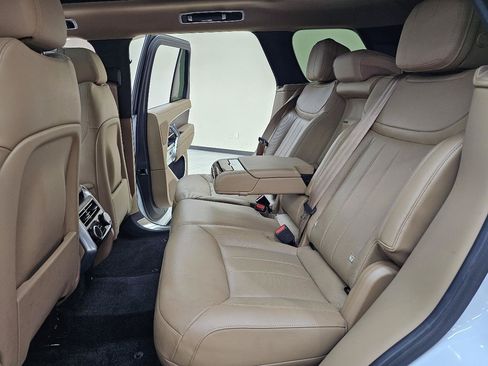 Used 2025 Land Rover Range Rover SE AWD/4WD image 26