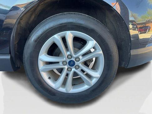 Used 2020 Ford Edge SEL FWD image 13