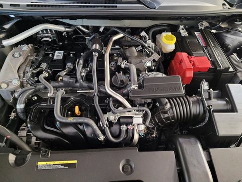 Used 2025 Nissan Sentra SV FWD image 30