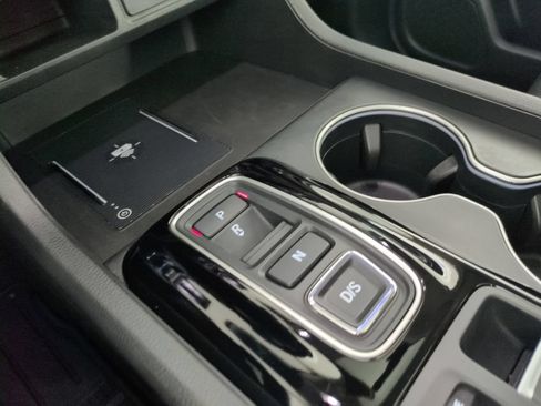 Certified 2024 Honda Pilot Elite image 27