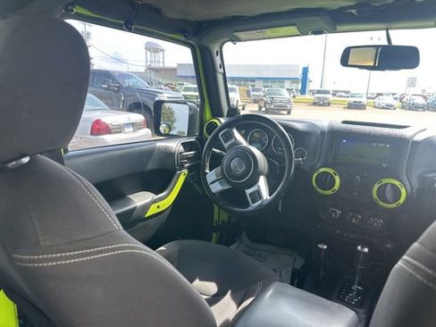 Used 2013 Jeep Wrangler Unlimited Sport AWD/4WD image 2