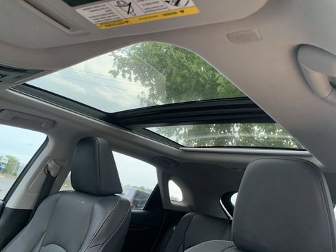 Used 2022 Lexus RX 450h AWD w/ Premium Package image 28