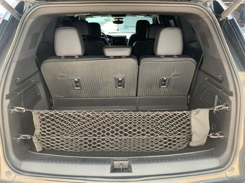 Used 2024 GMC Acadia Denali w/ Super Cruise Package FWD image 19