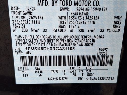 Used 2024 Ford Explorer XLT w/ Equipment Group 202A AWD/4WD image 36