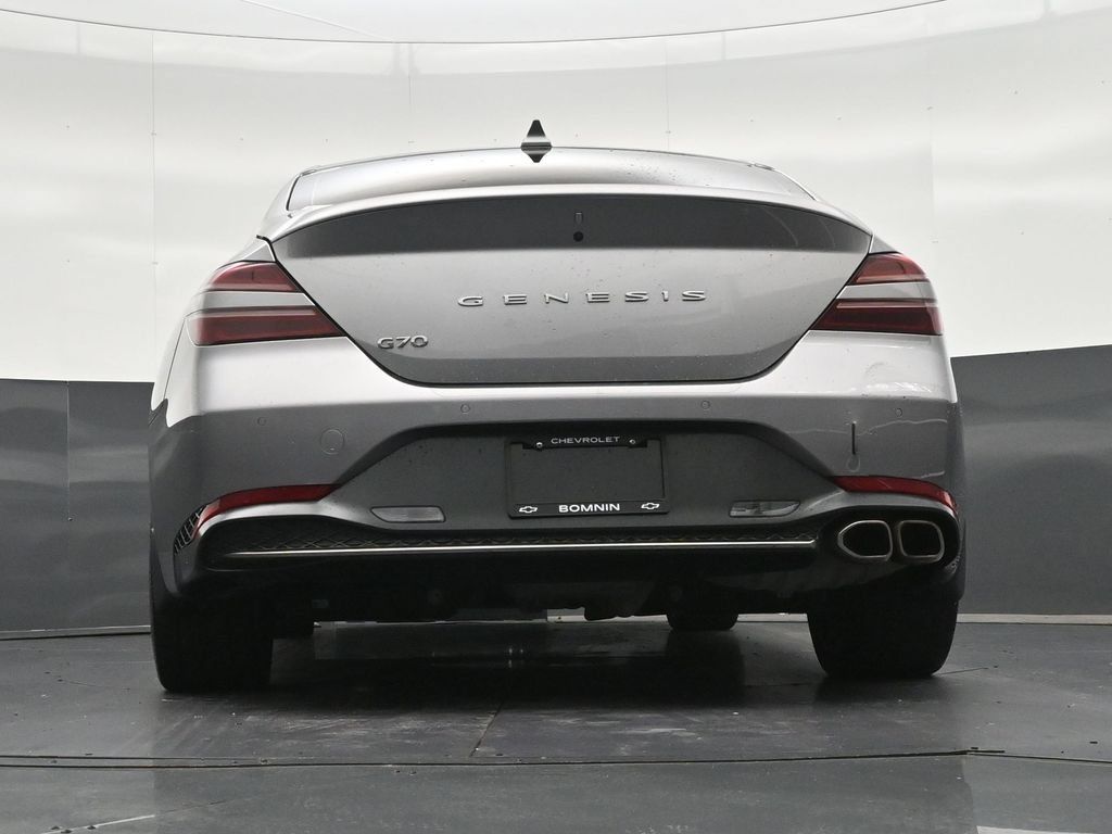 Used 2023 Genesis G70 2.0T w/ Sport Prestige Package RWD image 26