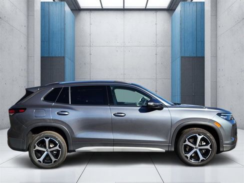 New 2026 Volkswagen Tiguan SE image 23