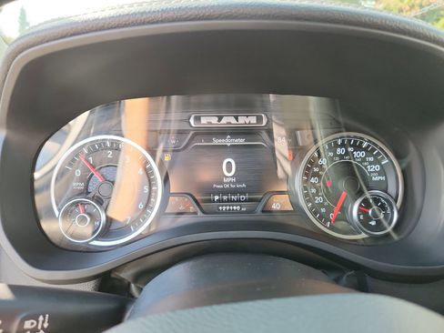 Used 2022 RAM 1500 Laramie image 10