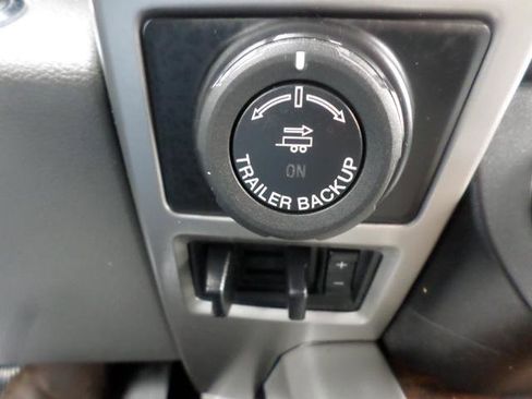 Used 2019 Ford F150 Lariat image 22