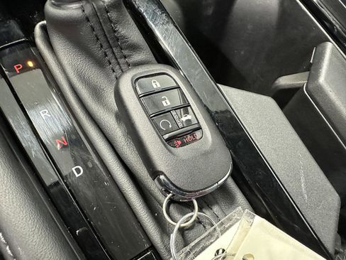 Certified 2024 Honda Accord Touring image 30