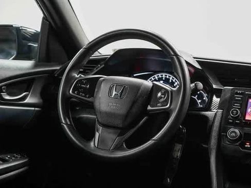 Used 2018 Honda Civic Sport image 15