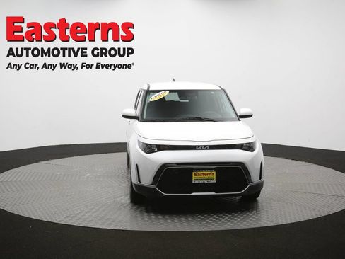 Used 2023 Kia Soul LX FWD image 50