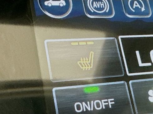 Used 2023 Subaru Outback Onyx Edition XT AWD/4WD image 17
