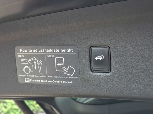 Used 2019 INFINITI QX50 Essential w/ Sensory Package AWD/4WD image 27