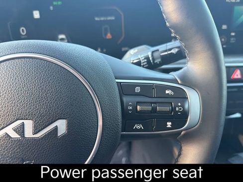 Used 2025 Kia K5 EX image 24
