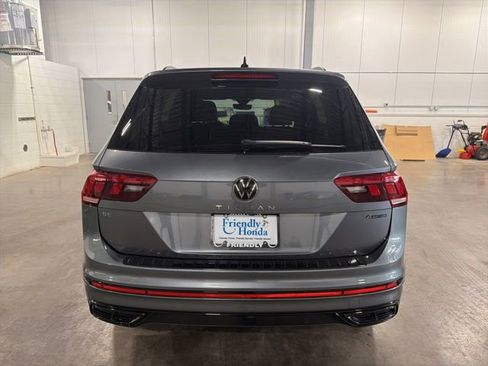 Used 2023 Volkswagen Tiguan SE R-Line AWD/4WD image 4