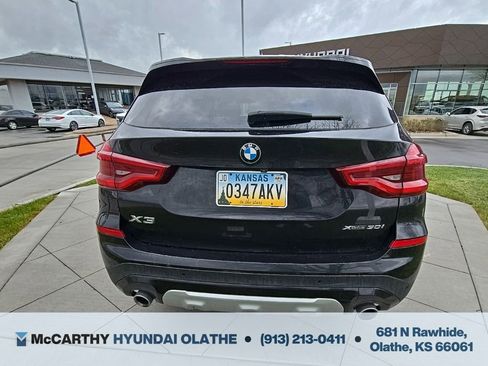 Used 2021 BMW X3 xDrive30i w/ Premium Package image 11