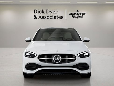 Used 2025 Mercedes-Benz C 300 Sedan image 33