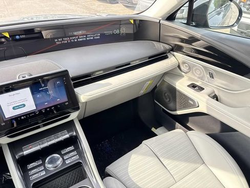 New 2026 Lincoln Nautilus Reserve AWD/4WD image 14