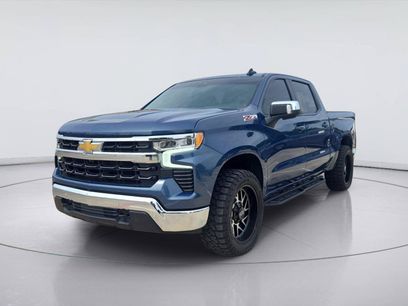 Used 2024 Chevrolet Silverado 1500 LT w/ Z71 Off-Road Package