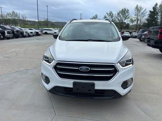 Used 2019 Ford Escape SE video 2