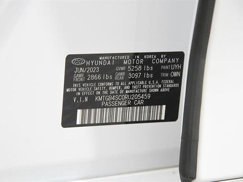 Certified 2024 Genesis G80 2.5T AWD/4WD image 24