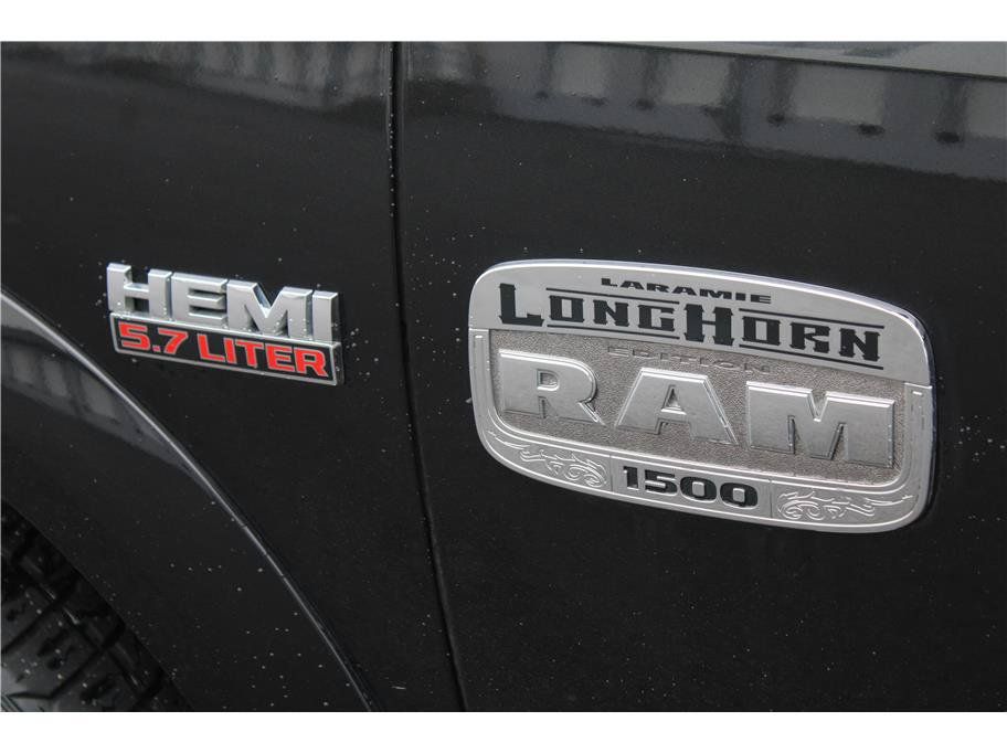 Used 2015 RAM 1500 Laramie Longhorn w/ Convenience Group AWD/4WD image 33