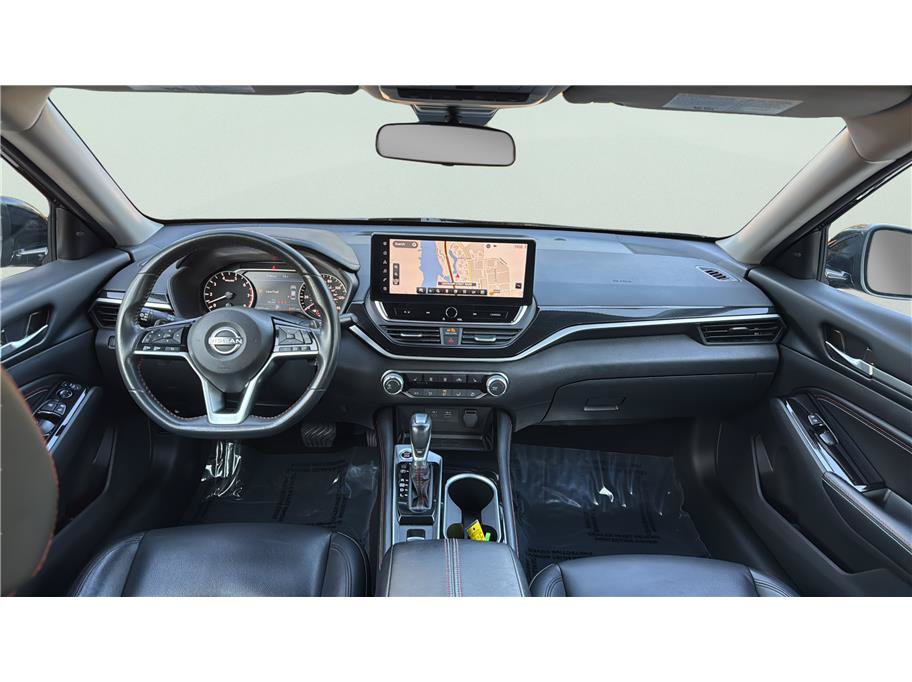 Used 2023 Nissan Altima 2.5 SR w/ SR Premium Package AWD/4WD image 15