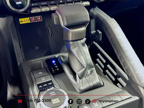 New 2026 Toyota 4Runner Platinum AWD/4WD image 16