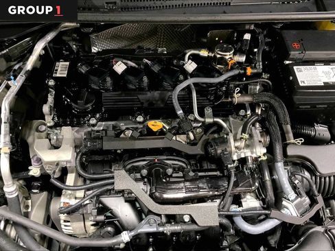 Certified 2025 Toyota Corolla LE FWD image 33