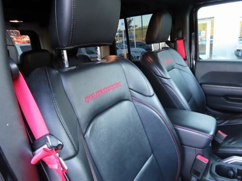 Used 2020 Jeep Wrangler Unlimited Rubicon w/ Quick Order Package 28Y Recon image 38