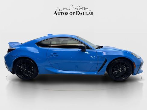 Used 2023 Toyota GR86 Premium RWD image 10