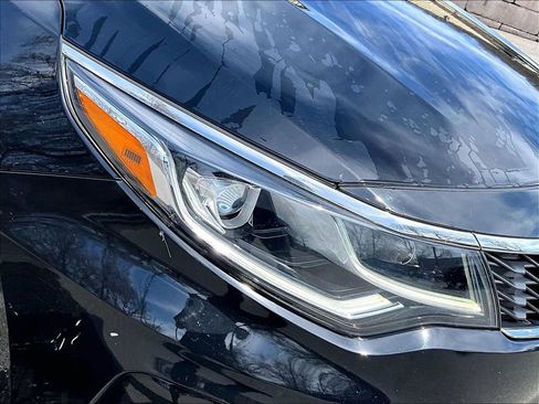 Used 2020 Kia Optima LX image 22