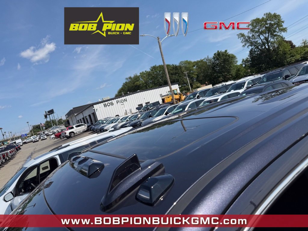New 2026 GMC Sierra 2500 SLT w/ SLT Premium Package AWD/4WD image 7