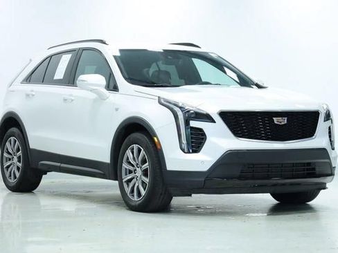 Used 2021 Cadillac XT4 Sport w/ Driver Awareness Package FWD image 3