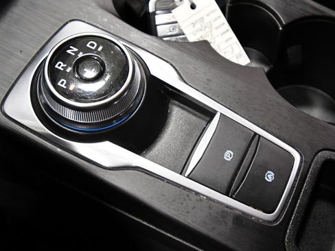 Used 2024 Ford Escape Platinum AWD/4WD image 26