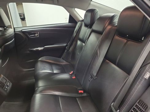 Used 2015 Toyota Avalon Limited image 21