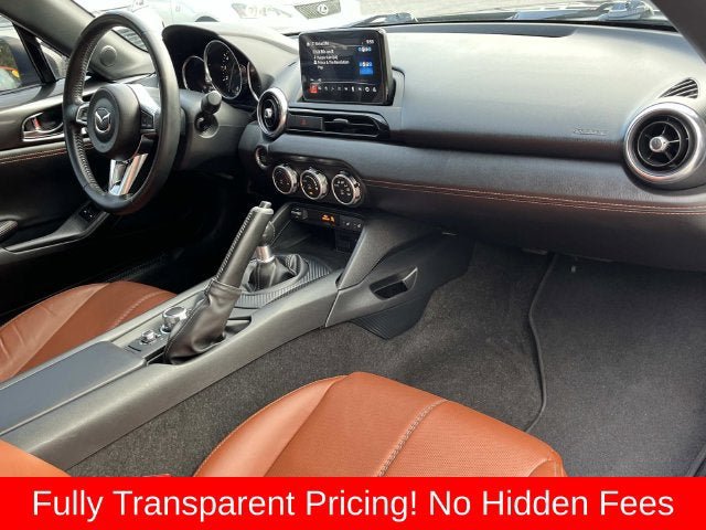 Used 2022 MAZDA MX-5 Miata RF Grand Touring RWD image 17