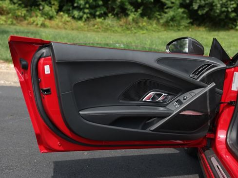 Used 2018 Audi R8 V10 plus w/ Full Leather Package image 46